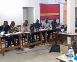 FORMATION DES PARTICIPANTS PAR Mr DJOU JULIEN, CHEF DU SERVICE STATISTIQUES ET DOCUMENTATION